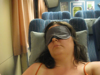 Antxoa durmiendo en el tren