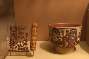Vasija y hueso grabado, Nazca